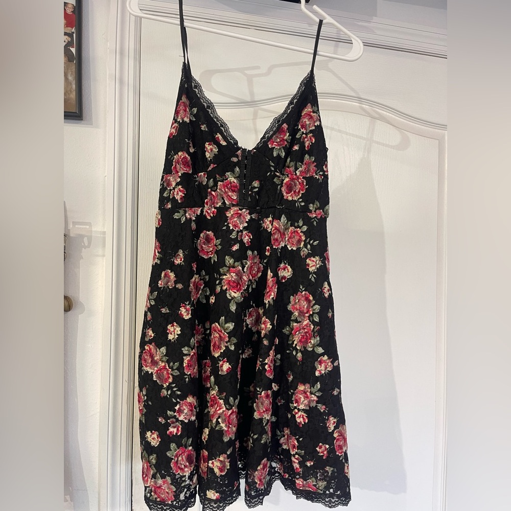 Betsey Johnson black lace floral slip dress